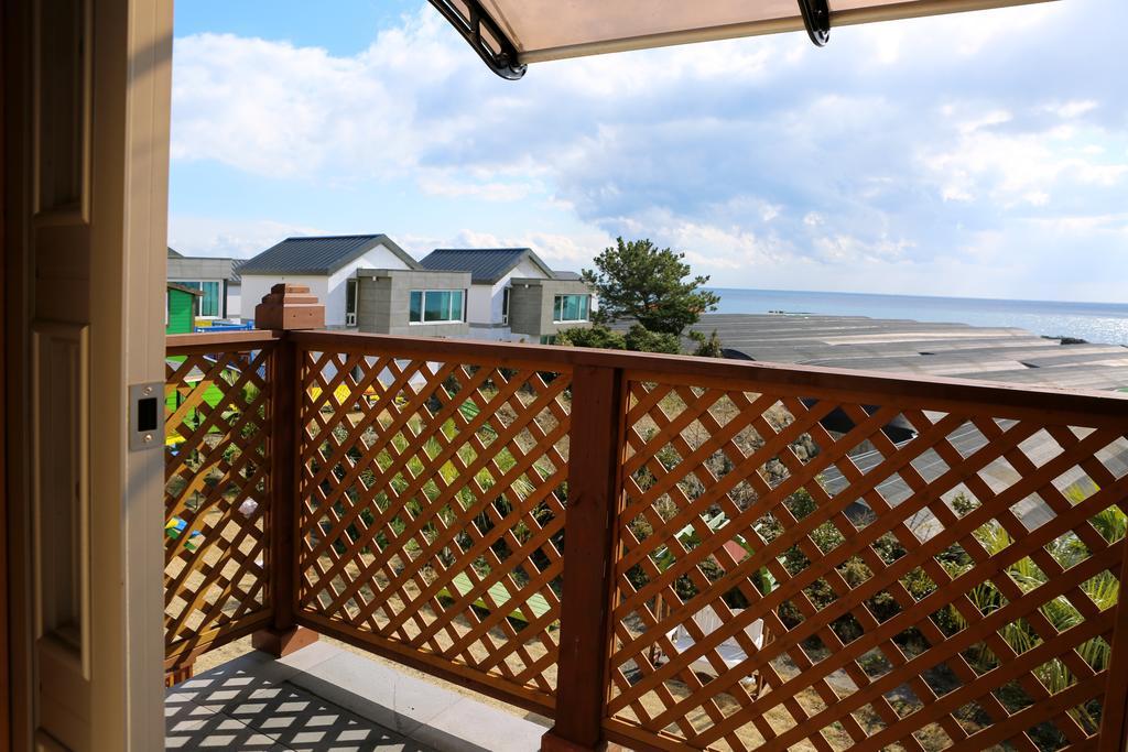 Haevichi Pension Seogwipo Esterno foto